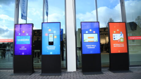 outdoor LED screens